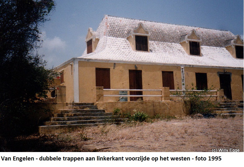 10. Landhuis Van Engelen dubbele trappen linkerzijde voorkant 1995